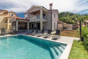 Villa Fjolla